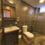 Ulubat Castle Hotel