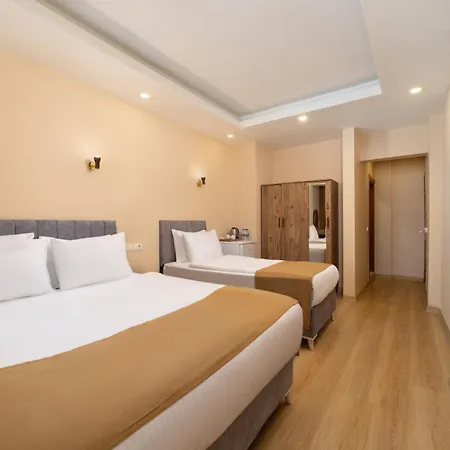 Ulubat Castle Hotel