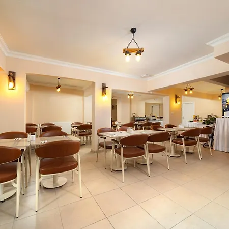 Ulubat Castle Hotel 4*
