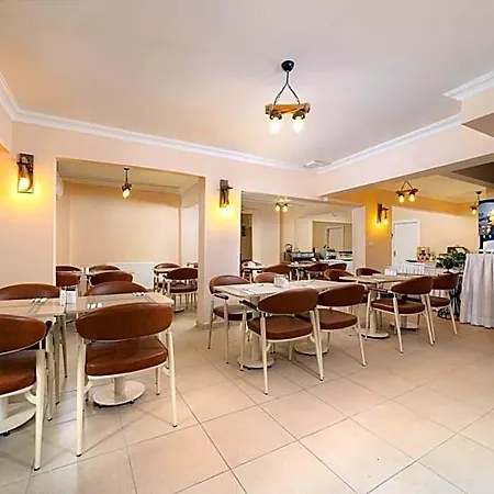 Ulubat Castle Hotel 4*