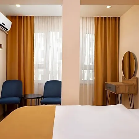Ulubat Castle Hotel