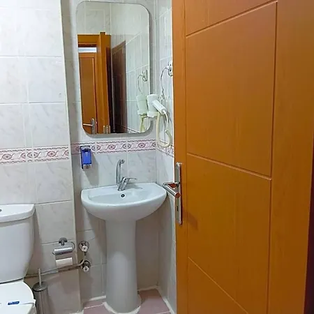 Ulubat Castle Hotel 4*