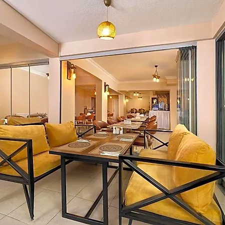 Ulubat Castle Hotel 4*
