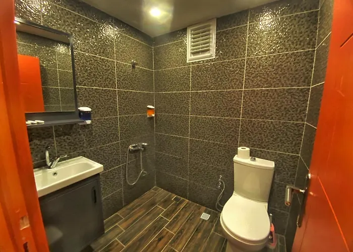 Ulubat Castle Отель