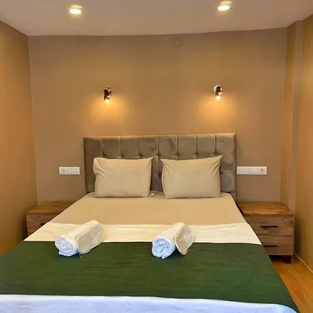 Ulubat Castle 4*